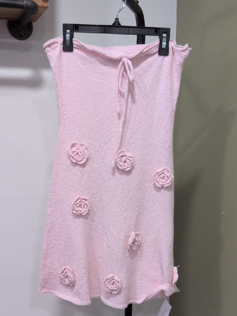 MESHKI Strapless Mini Knit Pink Dress W/ Rose Appliques (M)